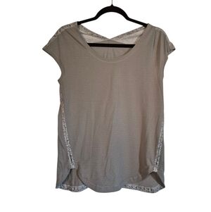 Lululemon Runamuck Tee Heathered Medium Grey / Petite Fleur Silver Spoon